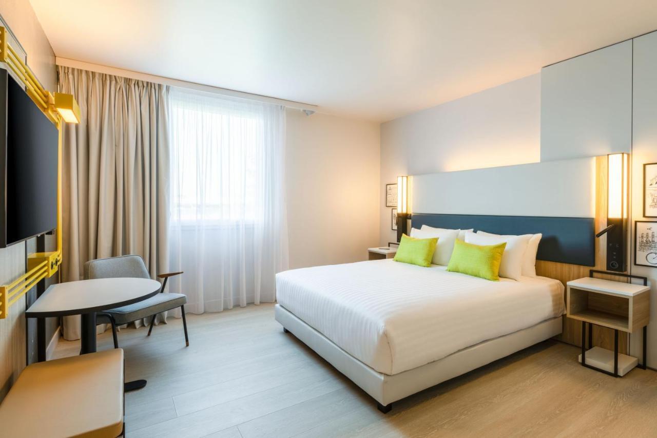 Courtyard By Marriott Paris Creteil Hotel Exterior photo